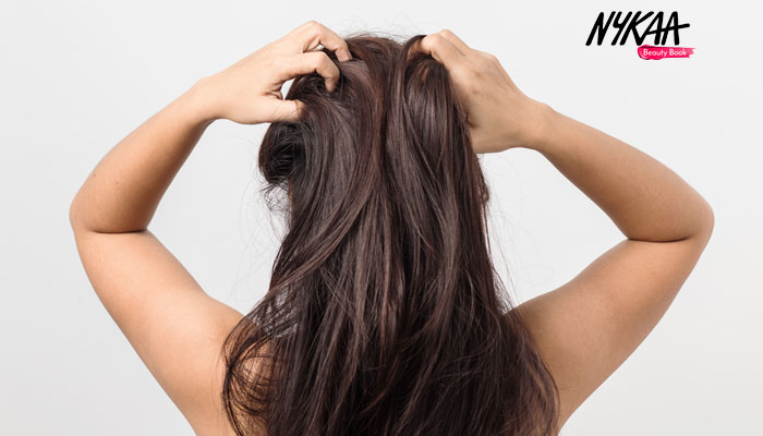 Dry, Itchy Scalp Causes & Remedies- Dry, Itchy Scalp Treatment| Nykaa's  Beauty Book