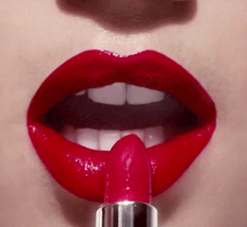 how to make lipstick stay all day – layer with lipstick