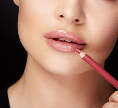 Makeup Hacks for lip liner