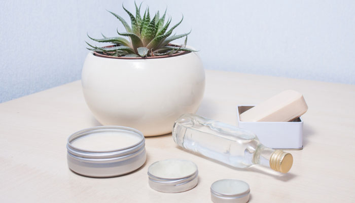sustainable beauty: eco-friendly cosmetic packaging