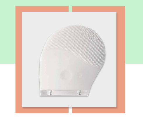travel-friendly face massage brush
