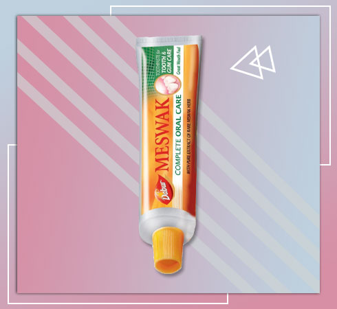 Best Toothpaste For Teeth– Dabur Meswak Complete Oral Care Toothpaste