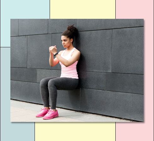 squat exercise: wall squat