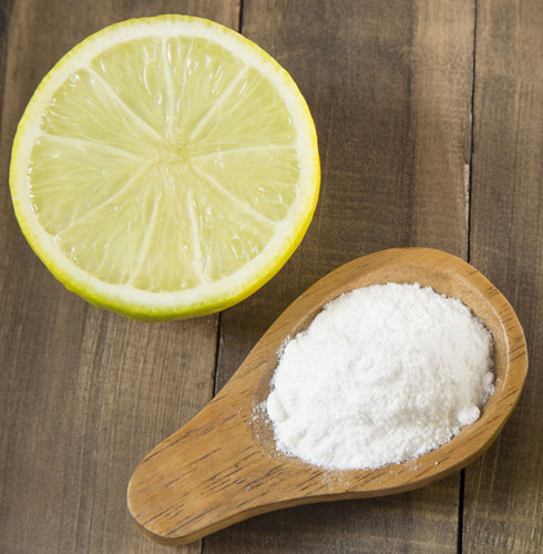 How To Reduce Mouth Smell - Baking Soda and Lemon