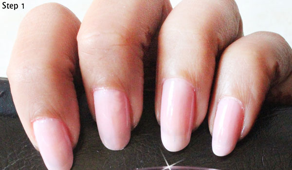 French manicure in five easy steps - 2