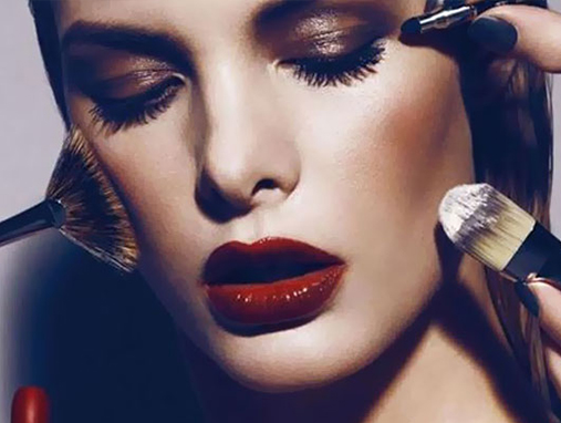 BEAUTY WATCH: 4 Steps To Selfie Perfection