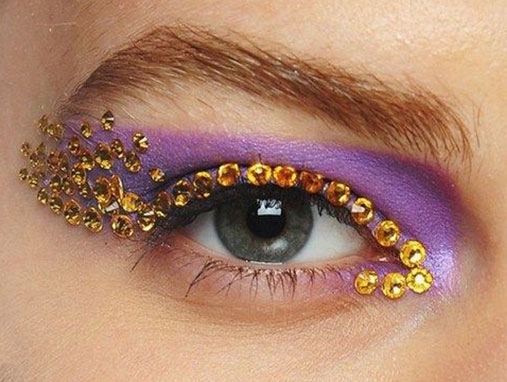Fall Alert: Fabulous Eyeshadow Trends To Try This Season