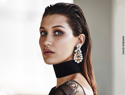 Glazed Beauty: The Best Highlighters For That Holographic Glow