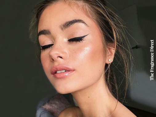 How To Get The '60s Baby Doll Look In 4 Easy Steps