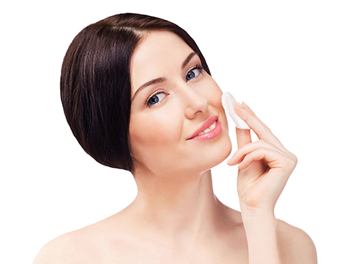 No More Pores! 8 Skin & Face Toners