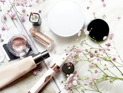 Ten Must-Have Beauty Tools In Your Bridal Arsenal