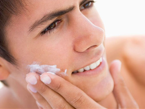 The ultimate guide to moisturizers for male skin