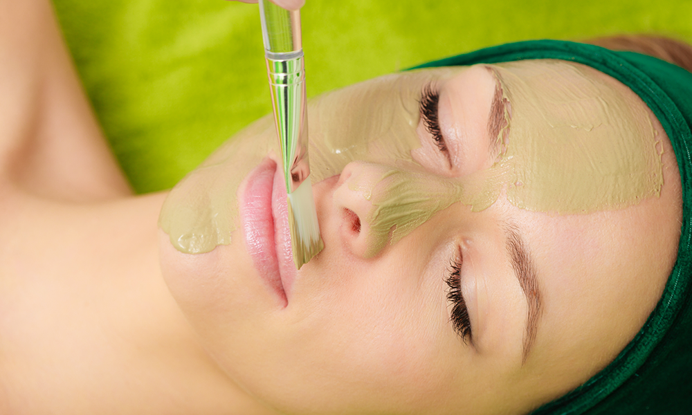 WOW Skin Science Anti-Aging Fuji Matcha Green Tea Clay Face Mask