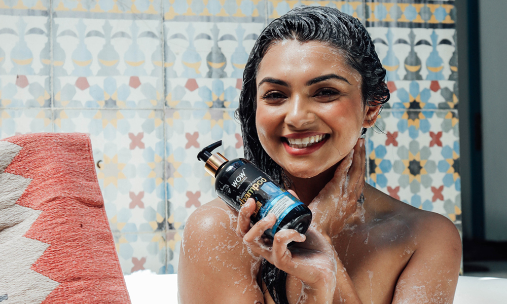 WOW Skin Science Multi Repairing & Nutrition Water Hair Spray